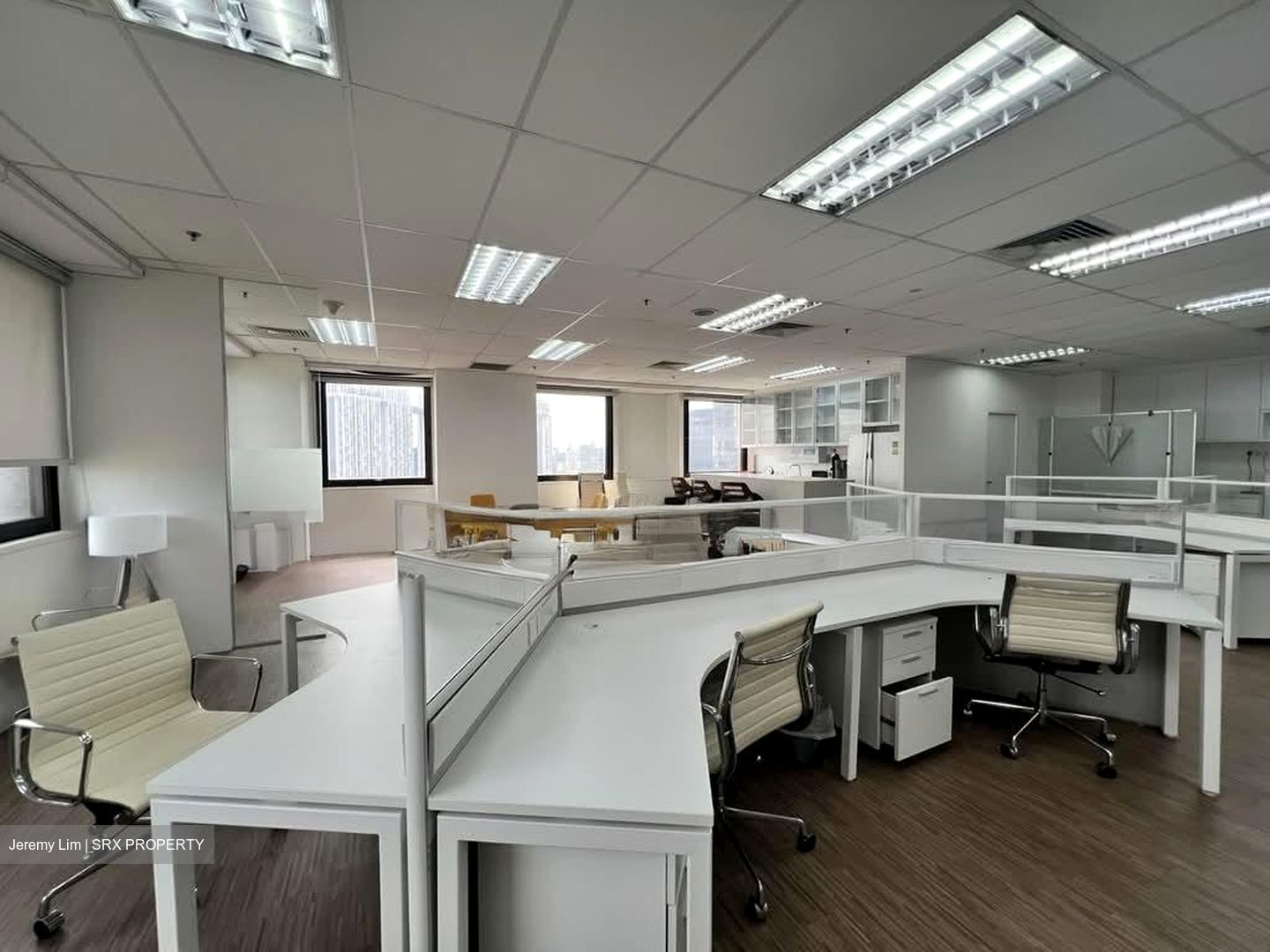 Lippo Centre (D2), Office #558113701